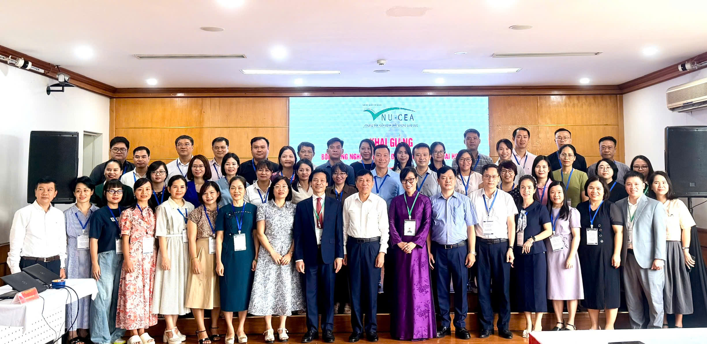 Khai giảng bồi dưỡng nghiệp vụ kiểm định viên giáo dục đại học và cao đẳng sư phạm Khóa 52 - Lớp Hà Nội