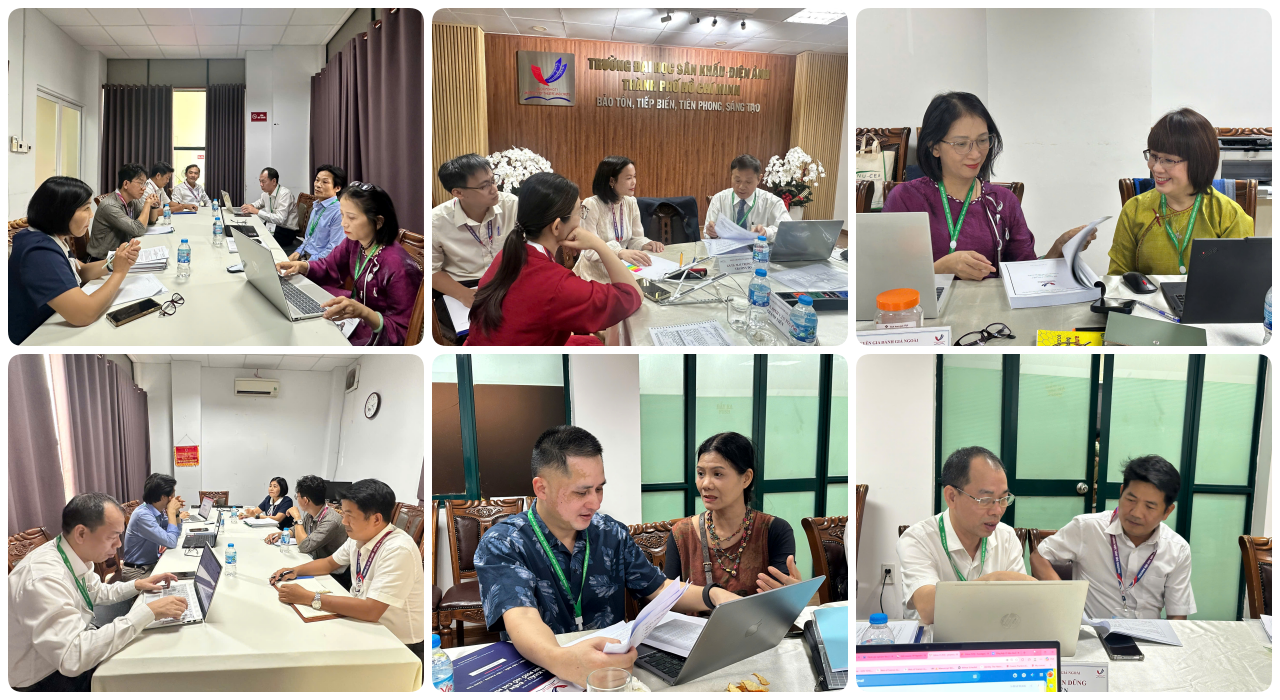 Thành viên Đoàn nghiên cứu hồ sơ minh chứng và làm việc với cán bộ đầu mối của Nhà trường