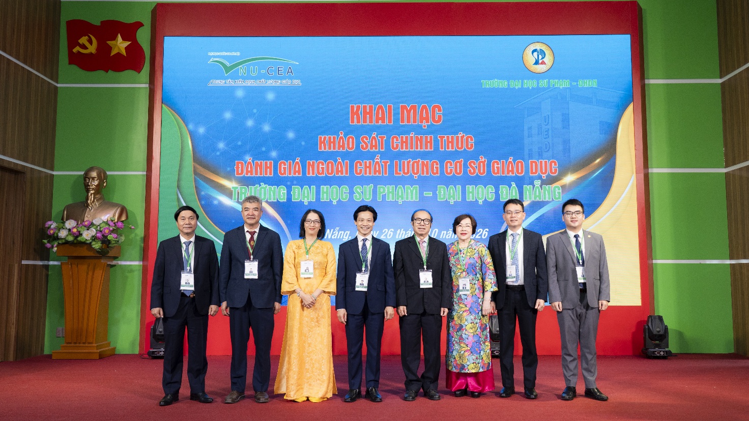 Đoàn đánh giá ngoài